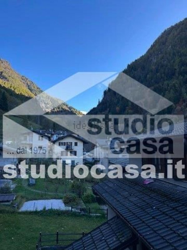 appartamento in vendita a Carona