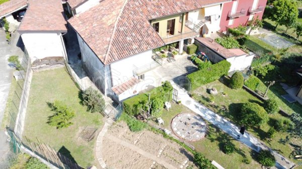appartamento in vendita a Carvico