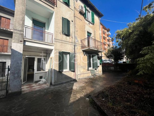 casa indipendente in vendita a Carvico