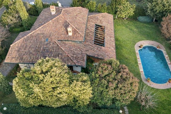 casa indipendente in vendita a Carvico