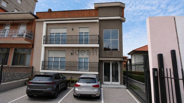 appartamento in vendita a Carvico