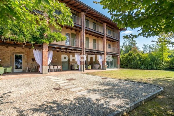 casa indipendente in vendita a Carvico