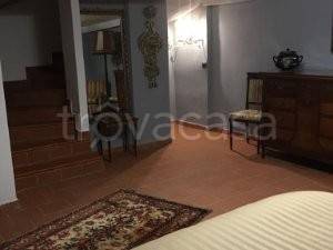 casa indipendente in vendita a Casazza in zona Colognola