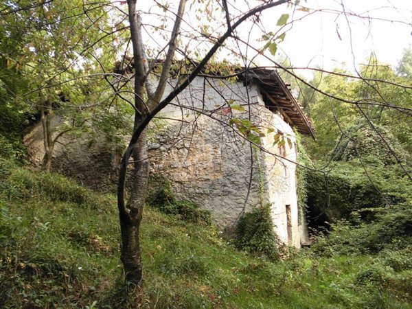 casa indipendente in vendita a Casazza