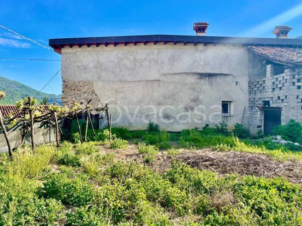 rudere in vendita a Casazza in zona Mologno