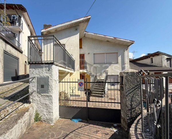 casa indipendente in vendita a Casazza