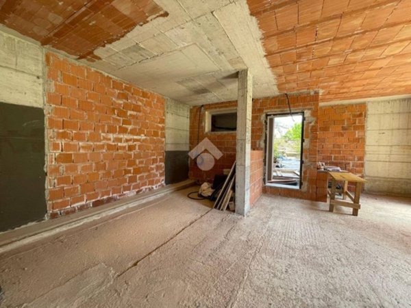 casa indipendente in vendita a Casazza