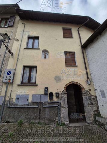appartamento in vendita a Casazza
