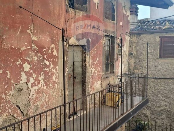 casa indipendente in vendita a Casazza