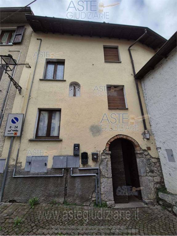appartamento in vendita a Casazza