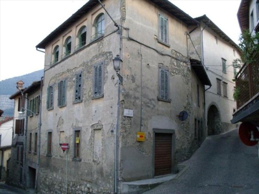 casa indipendente in vendita a Casazza