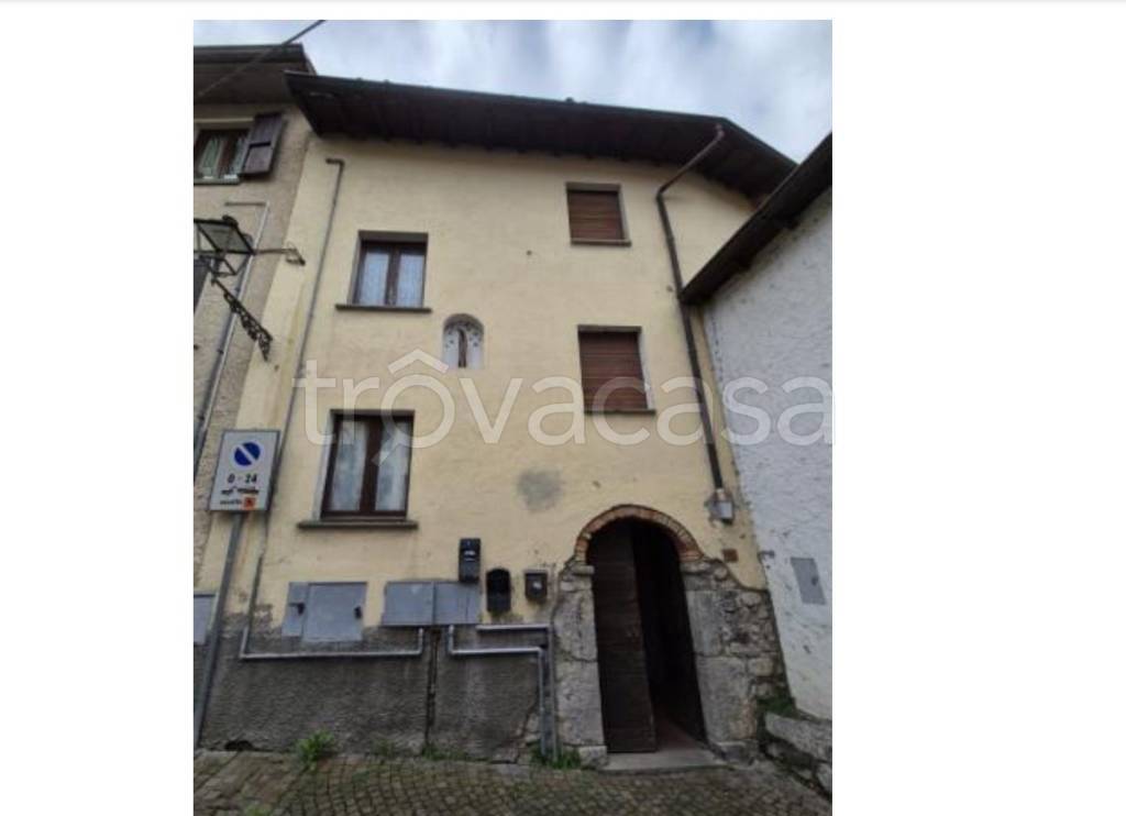 appartamento in vendita a Casazza