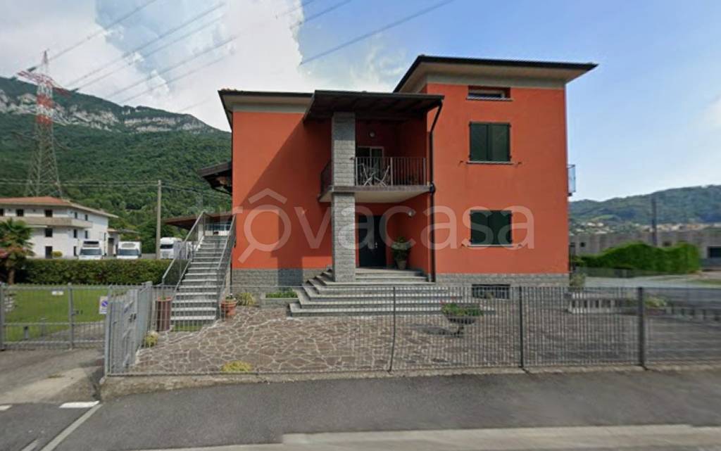 appartamento in vendita a Casazza