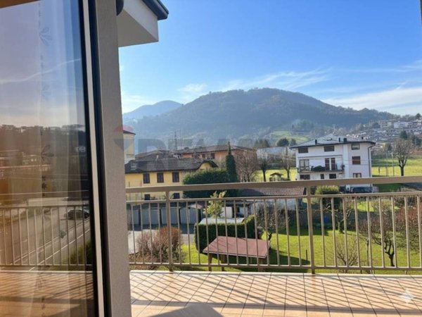 appartamento in vendita a Casazza