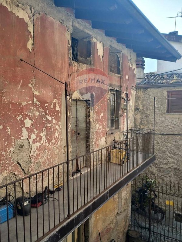 casa indipendente in vendita a Casazza