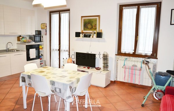 appartamento in vendita a Casazza in zona Colognola