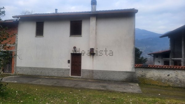 appartamento in vendita a Casazza