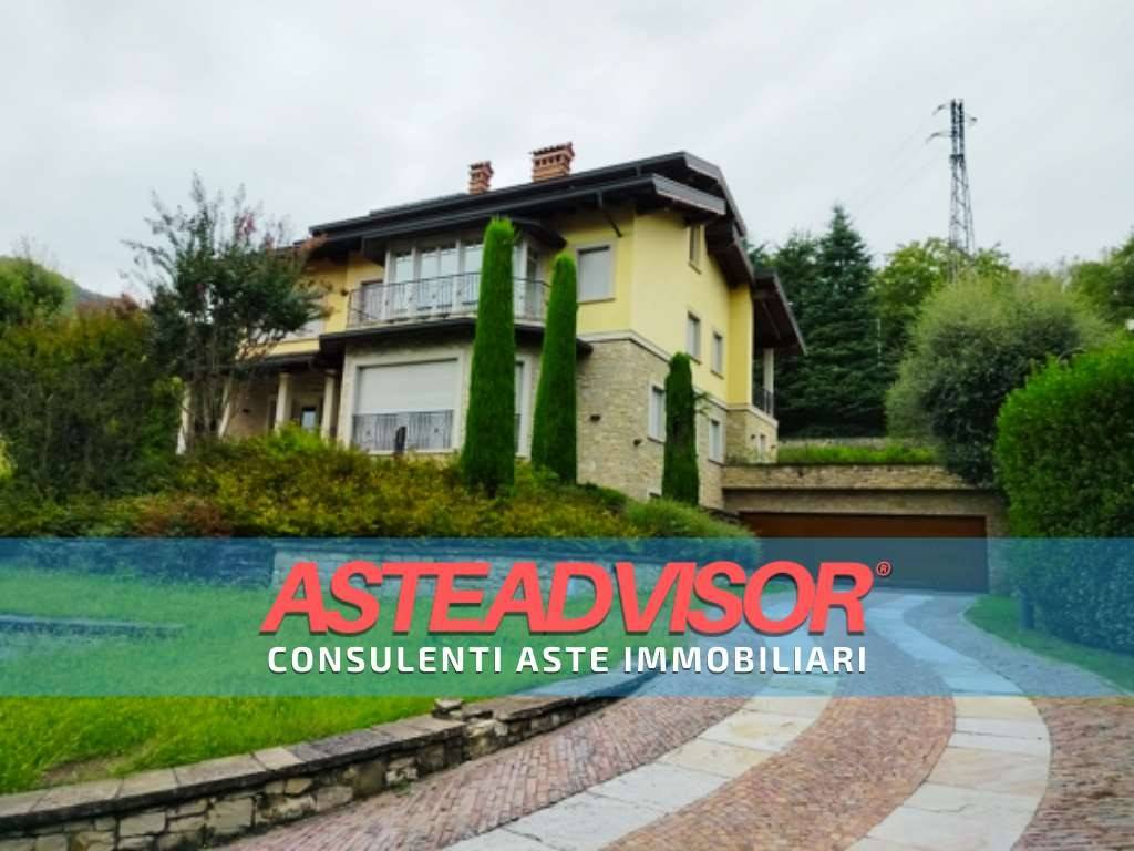 casa indipendente in vendita a Casazza