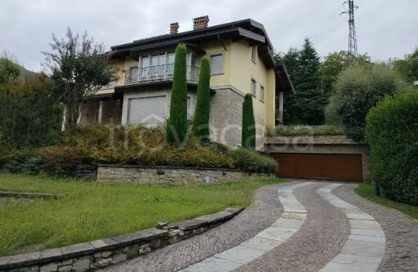 casa indipendente in vendita a Casazza
