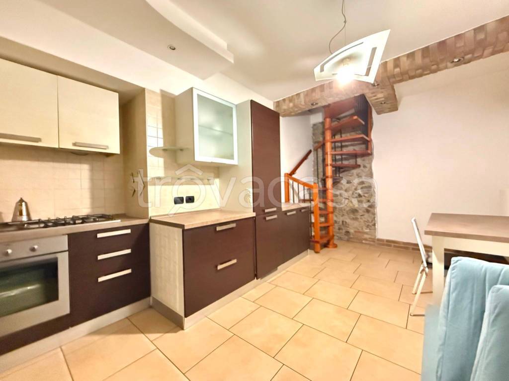 casa indipendente in vendita a Casazza