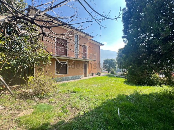 casa indipendente in vendita a Casazza