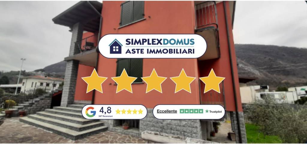 casa indipendente in vendita a Casazza in zona Colognola