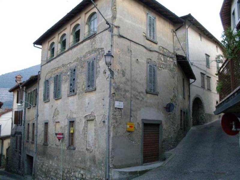 appartamento in vendita a Casazza in zona Mologno