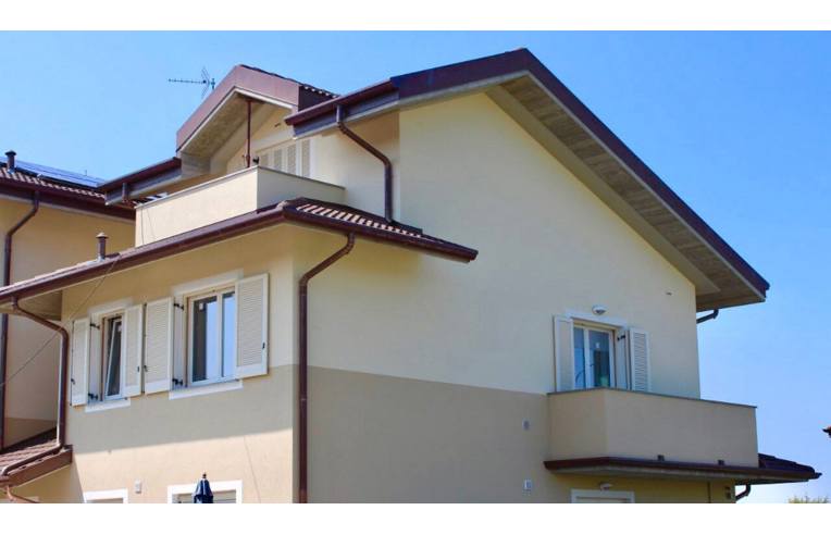 appartamento in vendita a Casirate d'Adda