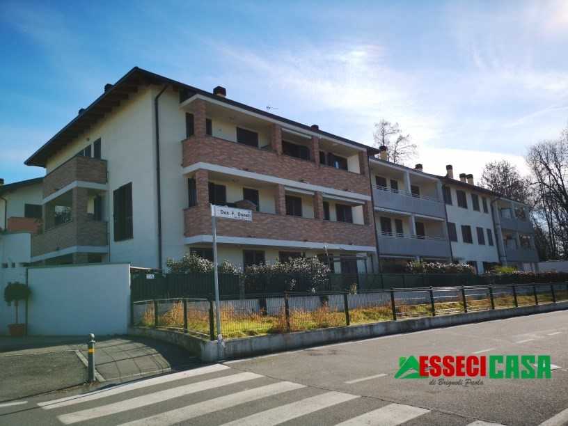 appartamento in vendita a Casirate d'Adda