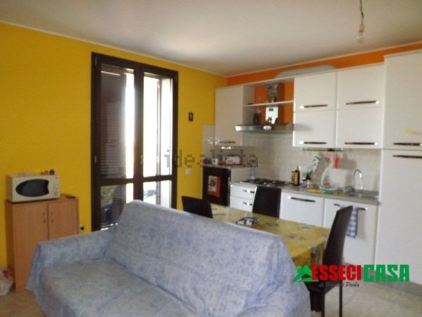appartamento in vendita a Casirate d'Adda