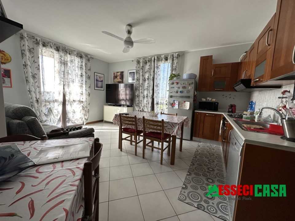 appartamento in vendita a Casirate d'Adda
