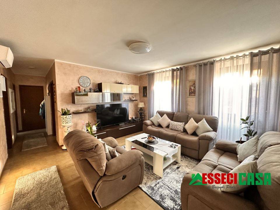 appartamento in vendita a Casirate d'Adda