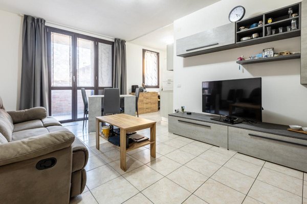 appartamento in vendita a Casirate d'Adda