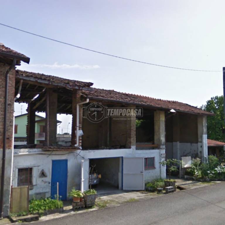 appartamento in vendita a Casirate d'Adda