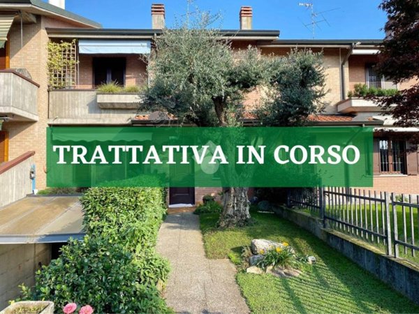 casa indipendente in vendita a Casirate d'Adda