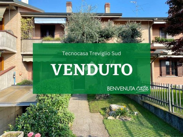 casa indipendente in vendita a Casirate d'Adda