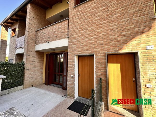 casa indipendente in vendita a Casirate d'Adda