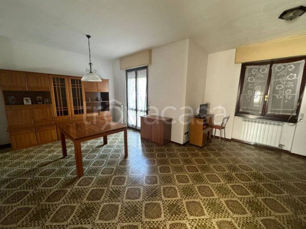 appartamento in vendita a Casirate d'Adda