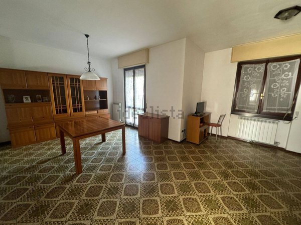 appartamento in vendita a Casirate d'Adda