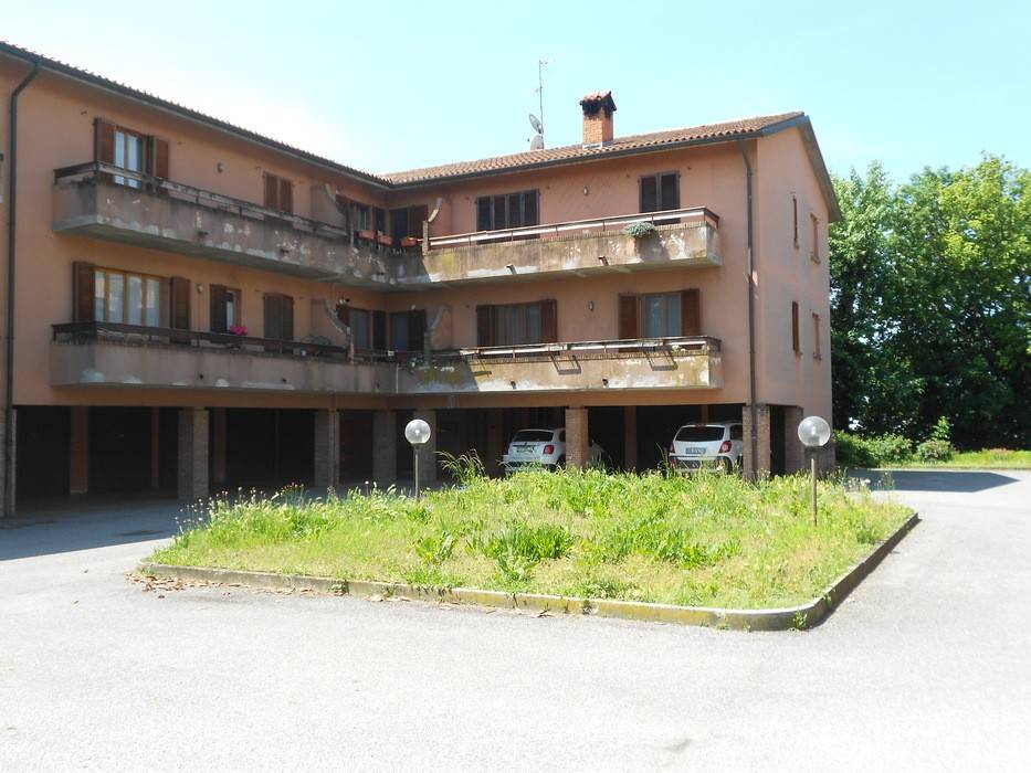 appartamento in vendita a Casirate d'Adda