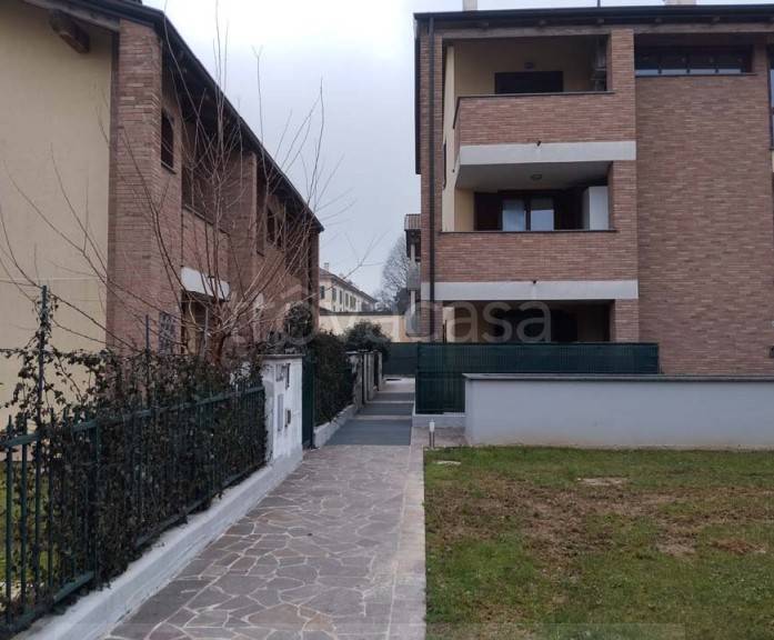 casa indipendente in vendita a Casirate d'Adda
