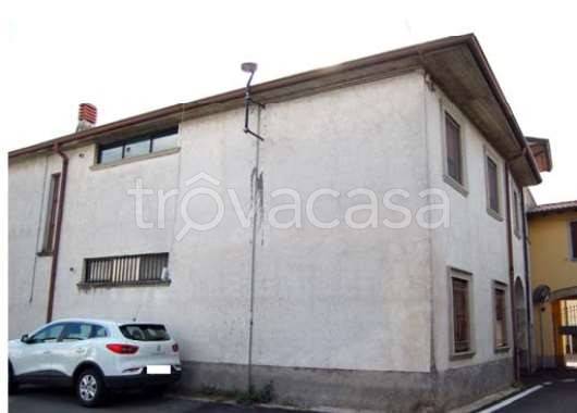 appartamento in vendita a Casirate d'Adda