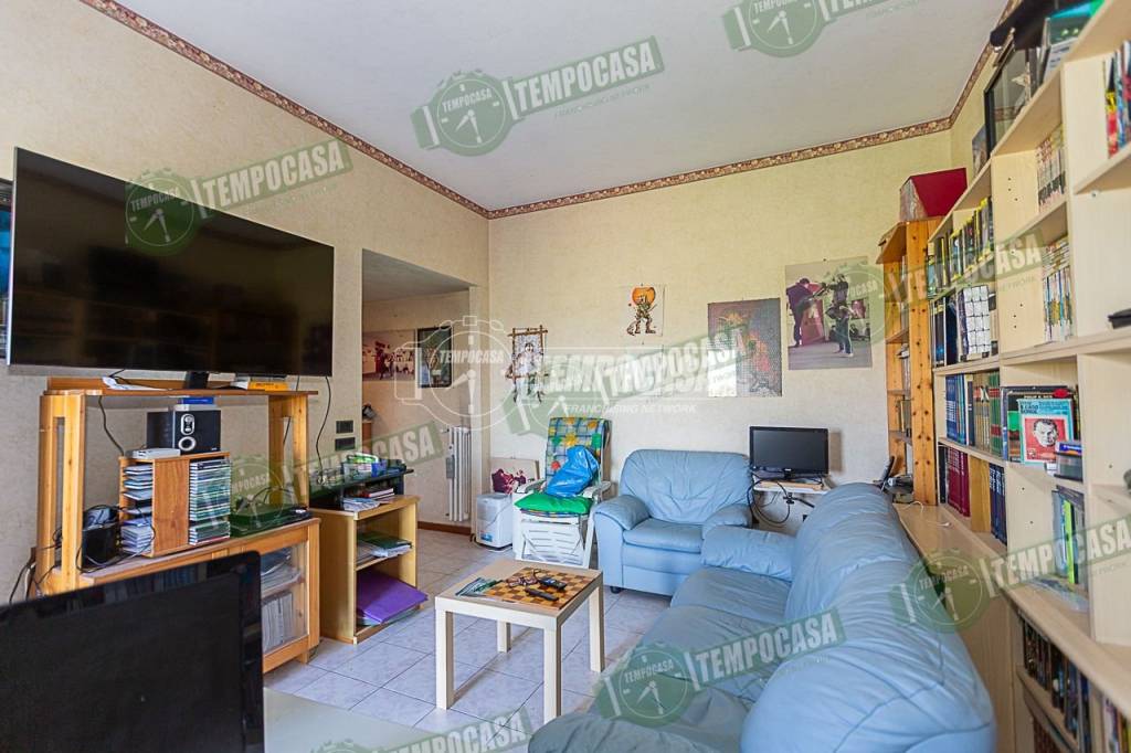 appartamento in vendita a Casirate d'Adda