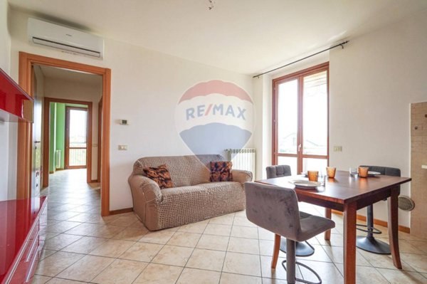 appartamento in vendita a Casirate d'Adda