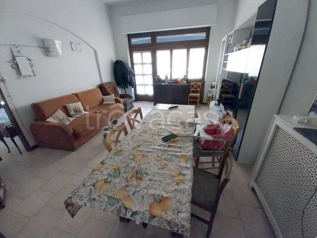 appartamento in vendita a Casirate d'Adda