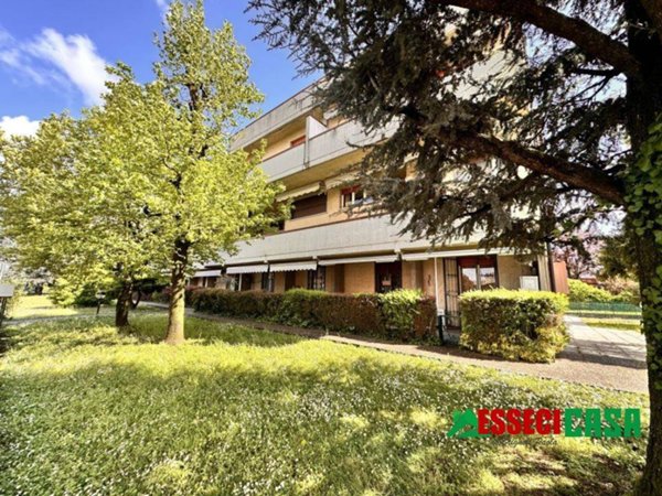 appartamento in vendita a Casirate d'Adda
