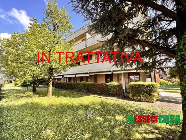 appartamento in vendita a Casirate d'Adda