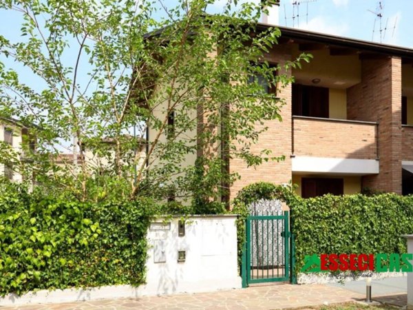 casa indipendente in vendita a Casirate d'Adda
