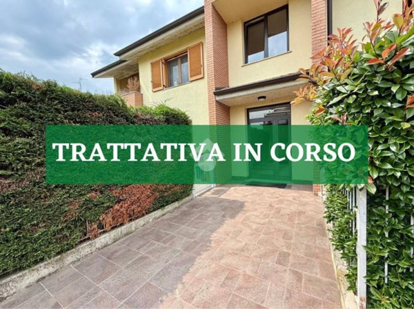 appartamento in vendita a Casirate d'Adda