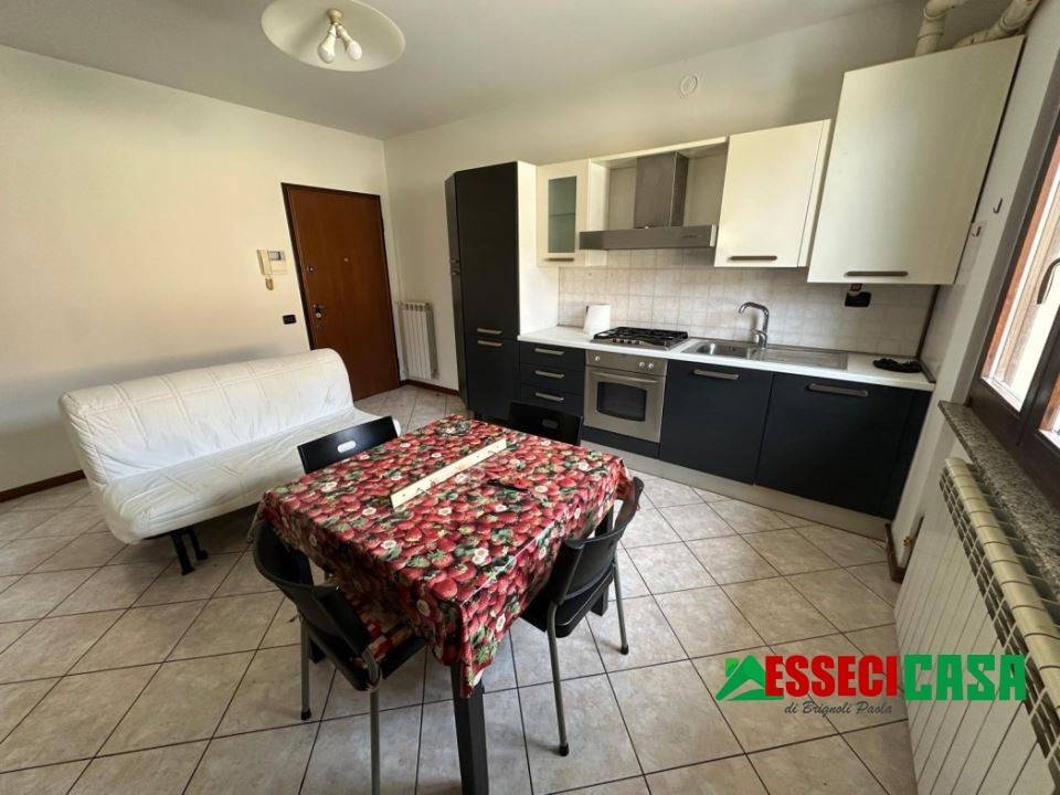 appartamento in vendita a Casirate d'Adda